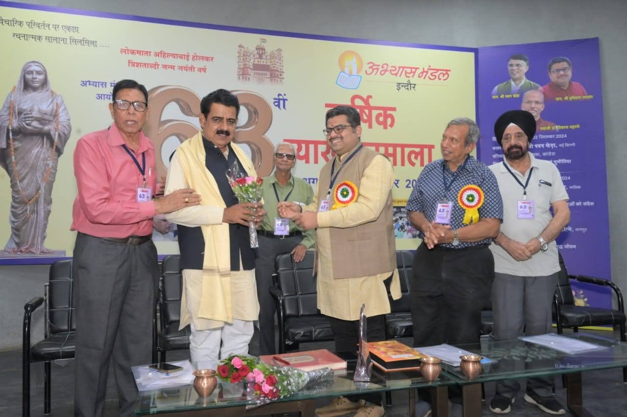 *रल लाइन का बनेगा एक ट्रैक लेकिन जमीन दो ट्रैक के लिए होगी अधिग्रहीत- लालवानी