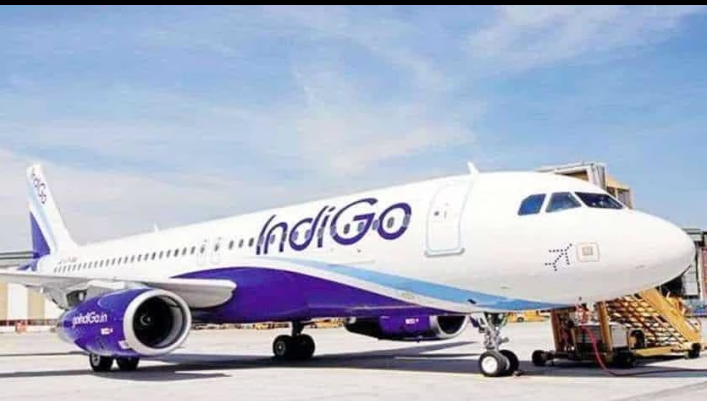 जबलपुर से उड़े इंडिगो विमान के वॉशरूम में लिखा था ‘विस्फोट @ 9:00 पूर्वाह्न’, मचा हड़कंप