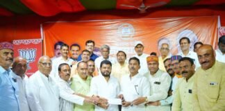 भाजपा जिला इंदौर का सक्रिय सदस्यता अभियान प्रारंभ चिंटू वर्मा ने मंत्री तुलसी सिलावट को बनाया सक्रिय सदस्य