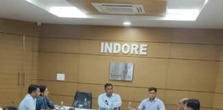 निर्माणाधीन एवं निर्मित कालोनियों में रेन वॉटर हार्वेस्टिंग सिस्टम अनिवार्य रूप से करे स्थापित- आयुक्त