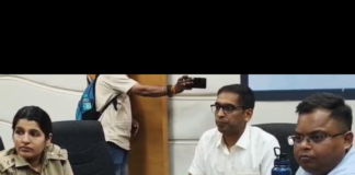 अधिकारी अलर्ट मोड पर रहें, नागरिक सेवाओं को करें सुनिश्चित : मुख्यमंत्री डॉ. यादव