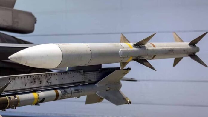 AIM-120 AMRAAM