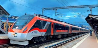 IRCTC की बड़ी घोषणा: अब ट्रेन टिकट की तारीख बिना जुर्माने के बदल सकेंगे यात्री, जानें किसे मिलेगा लाभ IRCTC