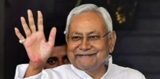 बिहार चुनाव के ऐलान के बाद JDU में मंथन तेज, मुख्यमंत्री नीतीश कुमार ने बुलाई अहम बैठक बिहार चुनाव के ऐलान के बाद JDU में मंथन तेज
