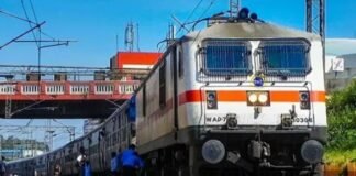 रेलवे का नया लोअर बर्थ नियम: अब किसे मिलेगा नीचे वाली सीट, जानिए पूरी व्यवस्था रेलवे का नया नियम