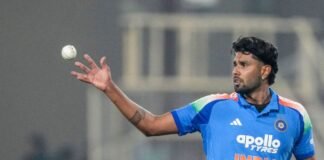 India vs SA: हर्षित राणा की हरकत पर ICC सख्त, ड्रेसिंग रूम की ओर इशारा बना मुसीबत हर्षित राणा की हरकत