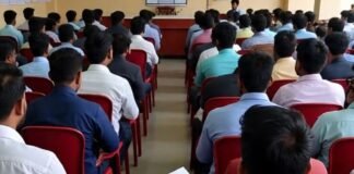 बिहार में फिर टल सकती है TRE-4 भर्ती परीक्षा, 23 जिलों ने अभी तक नहीं भेजी शिक्षकों की रिक्तियाँ बिहार TRE-4 परीक्षा