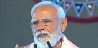 असम में पीएम मोदी का कांग्रेस पर तीखा हमला: ‘दशकों तक हिंसा फलती-फूलती रही, हम 10 साल में खत्म कर रहे’ असम में पीएम मोदी