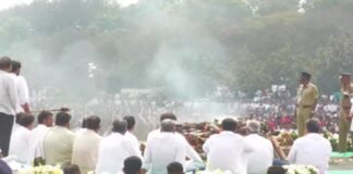 राजकीय सम्मान के साथ हुआ अजित पवार का अंतिम संस्कार, बारामती में उमड़ा जनसैलाब अजित पवार का अंतिम संस्कार