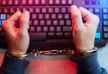 IPS–CBI बनकर ठगों ने बुजुर्ग को 31 दिन रखा डिजिटल अरेस्ट में, 1.12 करोड़ उड़ा ले गए डिजिटल अरेस्ट