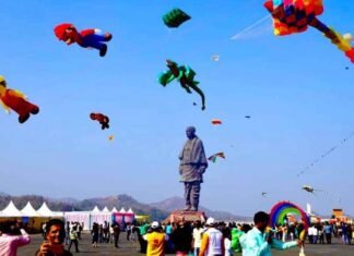 Makar Sankranti 2026 Date & Time: 14 या 15 जनवरी—कब मनाएं खिचड़ी? जानें सही तिथि, मुहूर्त और उपाय Makar Sankranti 2026 Date & Time