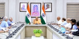 JS विश्वविद्यालय की मान्यता रद्द होते ही छात्रों और कर्मचारियों में चिंता, डिग्री और नौकरी को लेकर असमंजस JS विश्वविद्यालय की मान्यता