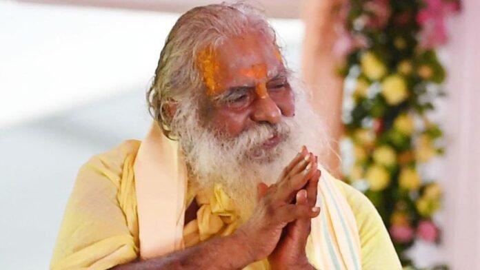 महंत नृत्य गोपाल दास