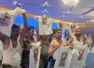 दिल्ली AI Summit में लगे ‘PM is Compromised’ के नारे, पुलिस ने 10 को लिया हिरासत में दिल्ली AI Summit