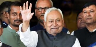 बिहार में शराबबंदी कानून की समीक्षा की मांग, NDA सहयोगियों ने नीतीश कुमार पर बढ़ाया दबाव बिहार में शराबबंदी कानून