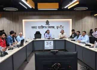 दूषित पानी की शिकायत पर बड़ी कार्रवाई, आयुक्त सख्त, उपयंत्री का वेतन काटने के आदेश दूषित पानी की शिकायत पर बड़ी कार्रवाई