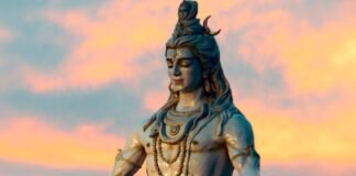 Rangbhari Ekadashi 2026: शिव को चढ़ाएं ये खास चीजें, दूर होंगे दुख और क्लेश Rangbhari Ekadashi