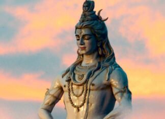 Rangbhari Ekadashi 2026: शिव को चढ़ाएं ये खास चीजें, दूर होंगे दुख और क्लेश Rangbhari Ekadashi