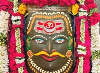 महाशिवरात्रि पर महाकाल में उमड़ा जनसैलाब, कलेक्टर रौशन कुमार सिंह और पुलिस अधीक्षक प्रदीप शर्मा की निगरानी में सफल आयोजन महाशिवरात्रि पर महाकाल में उमड़ा जनसैलाब