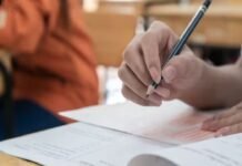 ऑनलाइन परीक्षा में आखिरी 15 मिनट में 100 सवाल हल करने का मामला, 12 उम्मीदवारों पर एफआईआर दर्ज ऑनलाइन परीक्षा