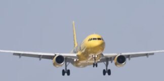 चीन के कार्गो विमानों की ईरान में गुप्त लैंडिंग का दावा, ट्रांसपॉन्डर बंद करने से बढ़ी शंका चीन का कार्गो विमान