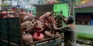LPG New Rules: 30 दिन में सरेंडर करना होगा LPG कनेक्शन, जानें वजह गैस सिलेंडर LPG New Rule
