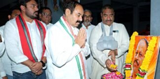 पूर्व विधायक अश्विन जोशी को कांग्रेस नेताओं ने दी भावभीनी श्रद्धांजलि, नेताओं और कार्यकर्ताओं ने अश्विन जोशी को किया नमन पूर्व विधायक अश्विन जोशी