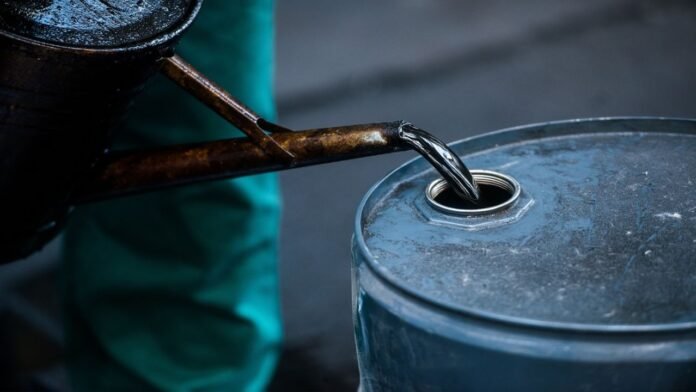 Kachcha Oil कच्चा तेल 200 डॉलर प्रति बैरल तक पहुँच सकता है
