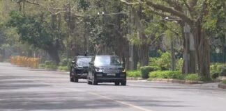 ईंधन बचाने की अपील के बाद एक्शन में PM मोदी, सिर्फ दो गाड़ियों के काफिले में पहुंचे बैठक में PM मोदी का काफिला