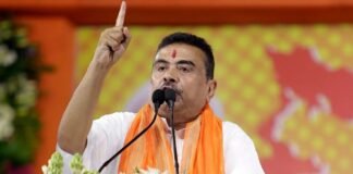 नंदीग्राम पहुंचे शुभेंदु अधिकारी, भाजपा कार्यकर्ताओं पर हमलों का हिसाब लेने की दी चेतावनी नंदीग्राम पहुंचे शुभेंदु अधिकारी