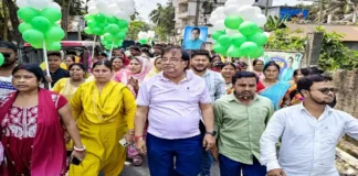 पश्चिम बंगाल: पूर्व मंत्री उदयन गुहा गिरफ्तार, करोड़ों रुपये की वसूली और अनियमितताओं का आरोप पूर्व मंत्री उदयन गुहा गिरफ्तार