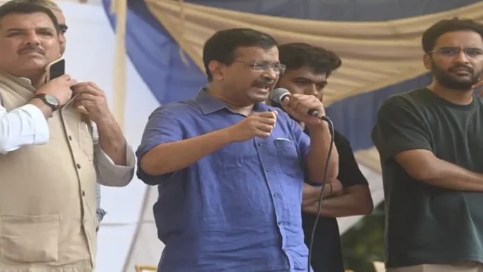 Arvind Kejriwal कनॉट प्लेस की दुकानें बंद करने के आदेश पर बवाल