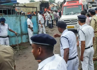 West Bengal Crime: बारुईपुर दुष्कर्म-हत्या मामले का मुख्य आरोपी पुलिस मुठभेड़ में ढेर, हथियार छीनकर भागने की कोशिश का दावा West Bengal Crime