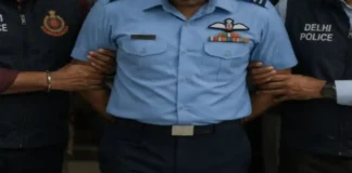 हनी ट्रैप में फंसा IAF विंग कमांडर, पाक हैंडलर्स को भेजी गोपनीय जानकारी हनी ट्रैप में फंसा IAF विंग कमांडर