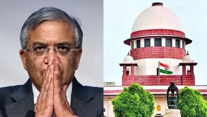 Gyanesh Kumar Supreme Court Supreme Court on Gyanesh Kumar: ज्ञानेश कुमार के निलंबन से सुप्रीम कोर्ट का इनकार, चुनाव आयोग को नोटिस