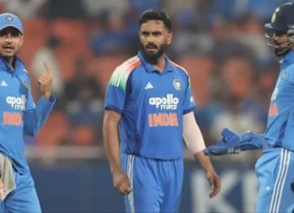 IND vs WI Fine: तीसरे वनडे में भारत पर 20%, वेस्टइंडीज पर 10% जुर्माना, गिल ने स्वीकार की गलती IND vs WI Fine: तीसरे वनडे में भारत पर 20%, वेस्टइंडीज पर 10% जुर्माना, गिल ने स्वीकार की गलती